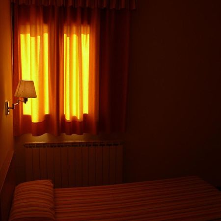 Hostal Muntanya Artesa de Segre Εξωτερικό φωτογραφία