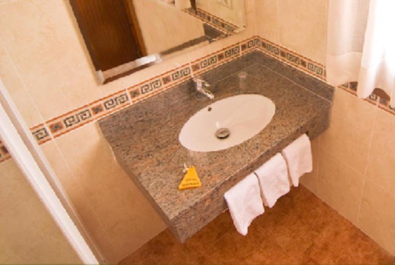 Hostal Muntanya Artesa de Segre Δωμάτιο φωτογραφία